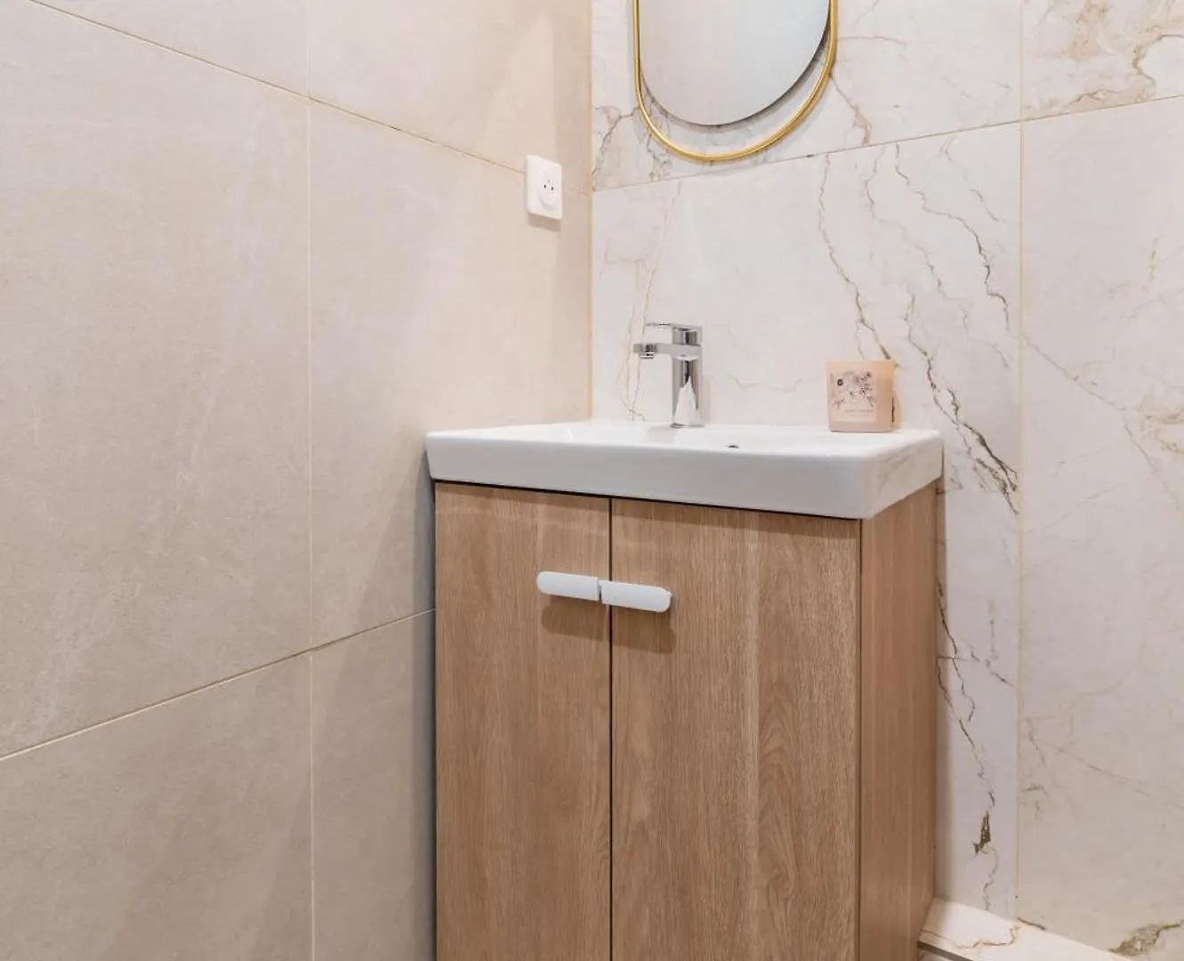 Flat Rue D'assas Private Garden Apartment *